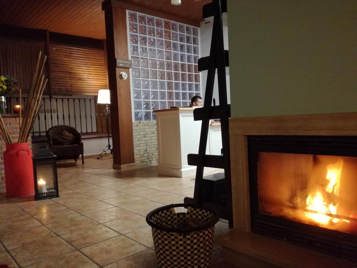 Hotel Rural Cuartamenteru Poo De Llanes Eksteriør bilde